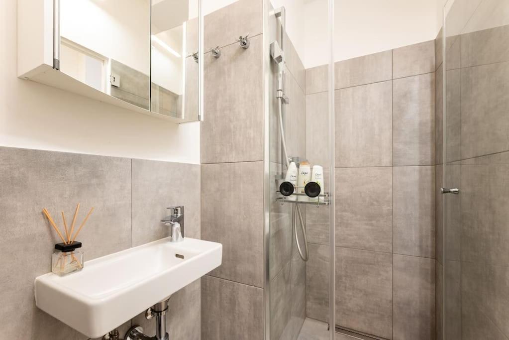 Cozy Studio 5Min To Center By Hm Wien Exteriör bild